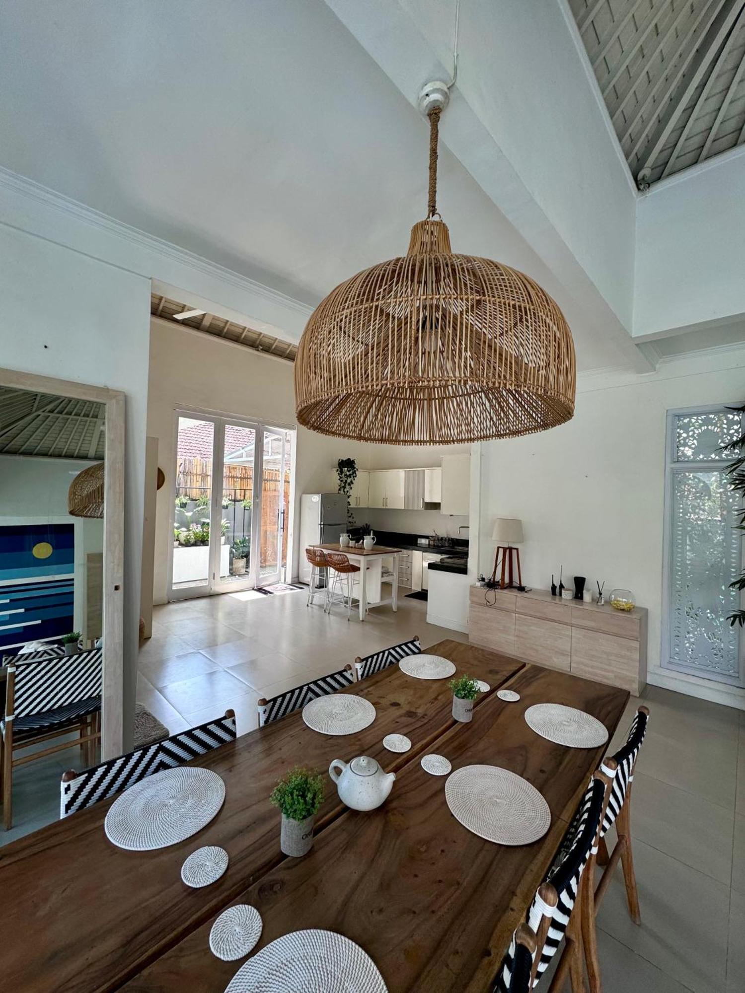 Canggu Central Hostel Екстериор снимка